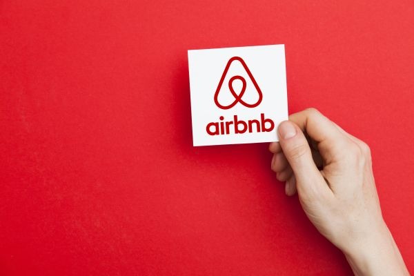 The Scoop: Airbnb adds social features in bid to stand out from competitors