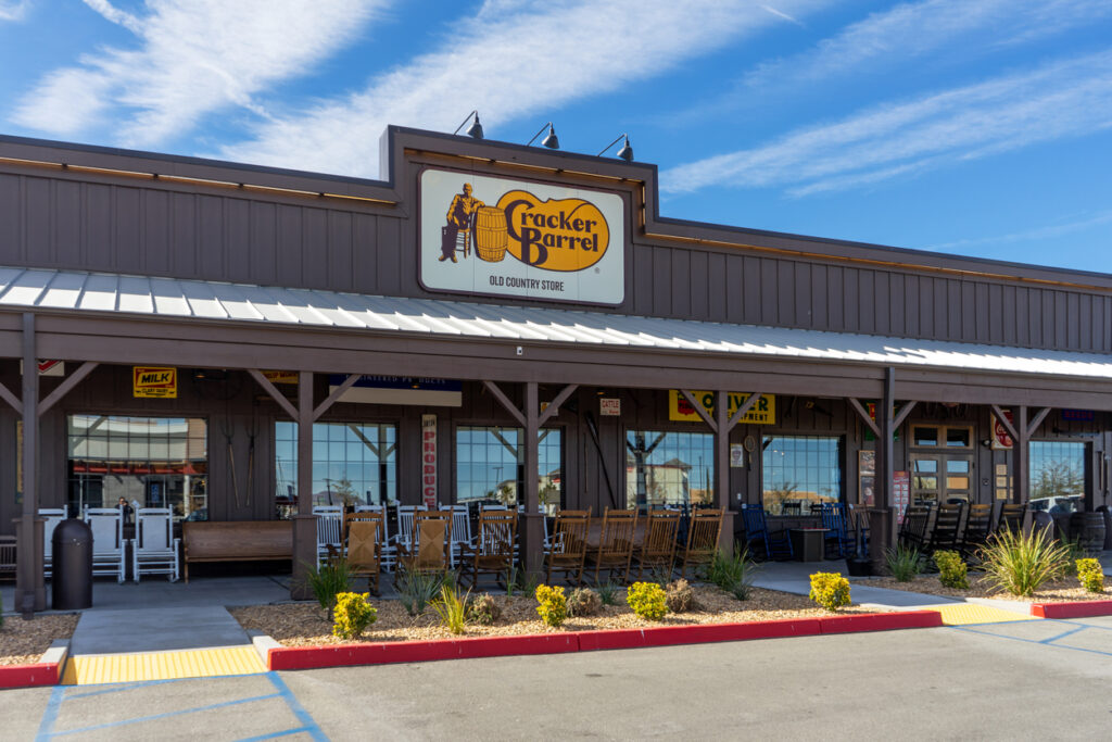 The Scoop: Bots and AI propelled Cracker Barrel backlash