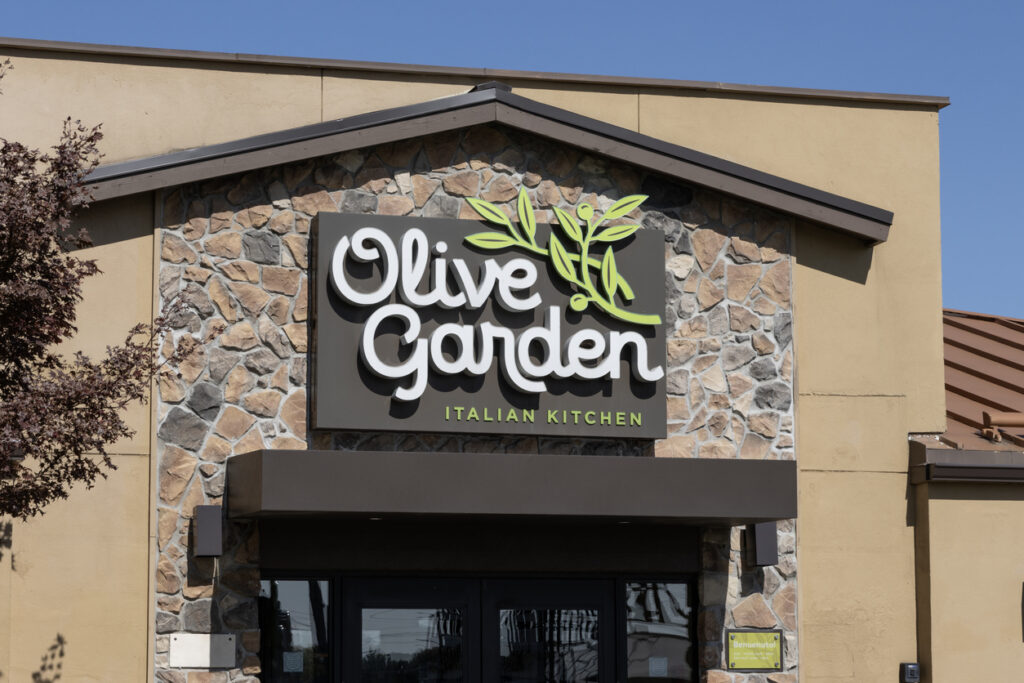 The Scoop: Olive Garden stays quiet as its pasta pass enters politics