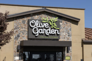 The Scoop: Olive Garden stays quiet as its pasta pass enters politics